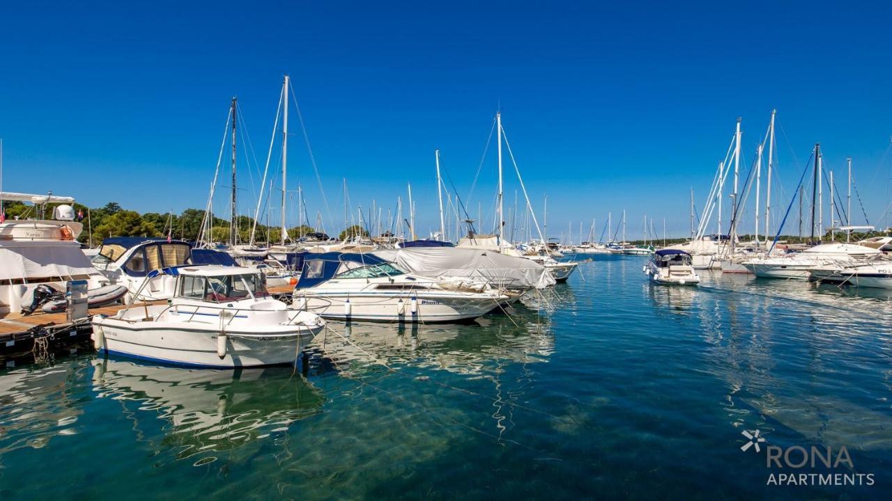 Rona Apartment Zrinka Πόρετς Εξωτερικό φωτογραφία